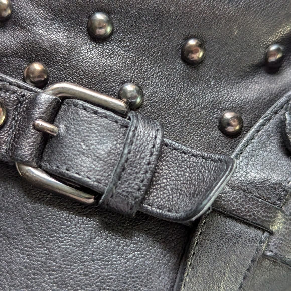 Women's STUART WEITZMAN size 9 leather studded ankle boots - Picture 9 of 13